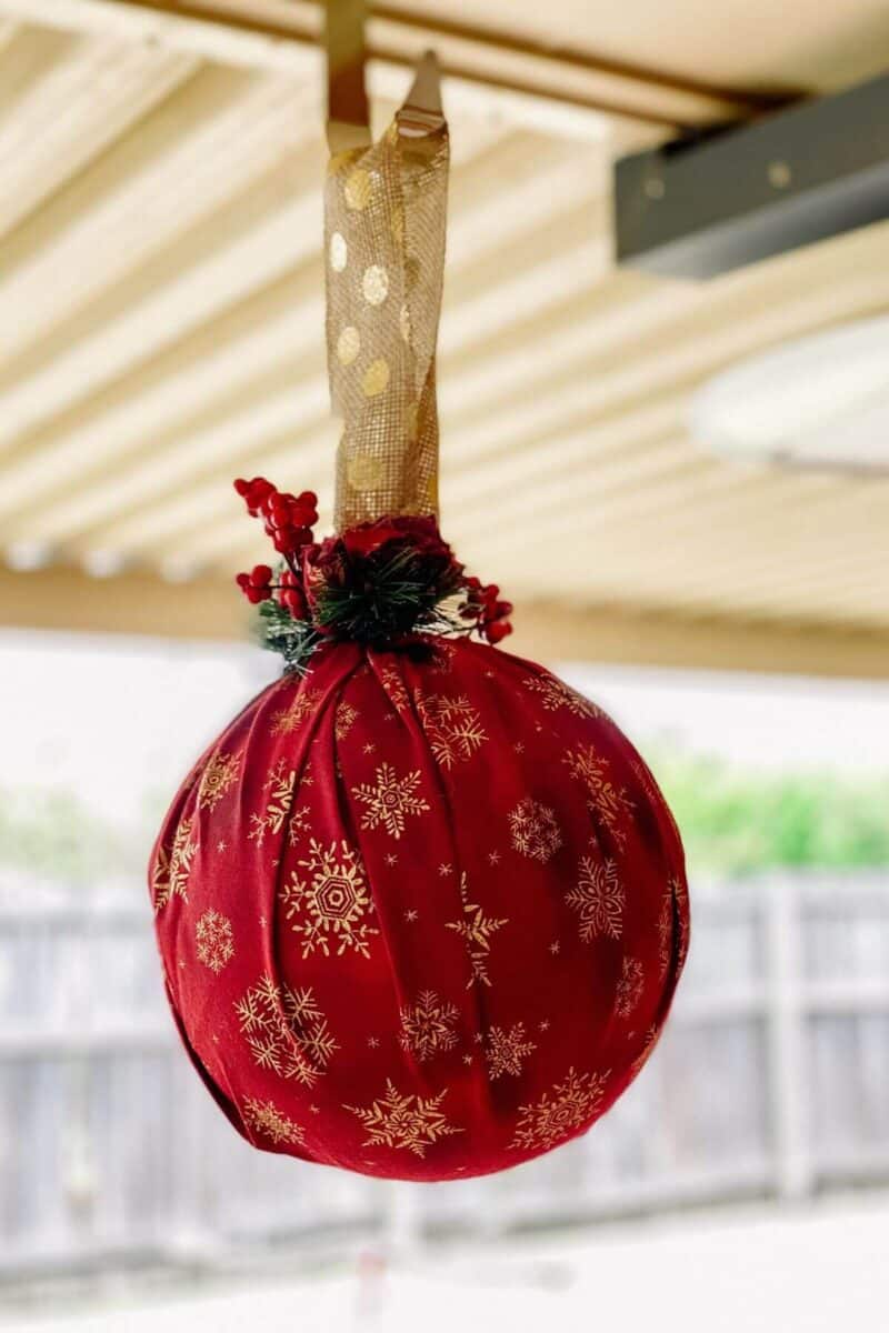 How To Make Giant Christmas Ornaments From Plastic Balls