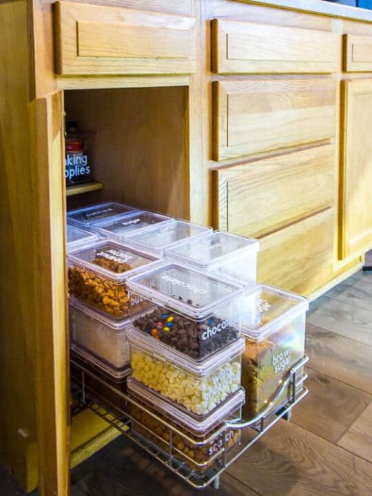 14 Genius Pantry Organisation Ideas - Pantry Storage Solutions & Small ...